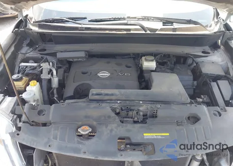 2015 Nissan Pathfinder S из США, поврежденный, VIN 5N1AR2MN8FC668854